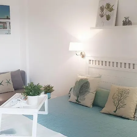 Holidays Benalbeach 贝纳尔马德纳